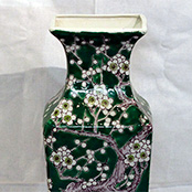 梅の花瓶